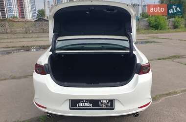 Седан Mazda 3 2019 в 