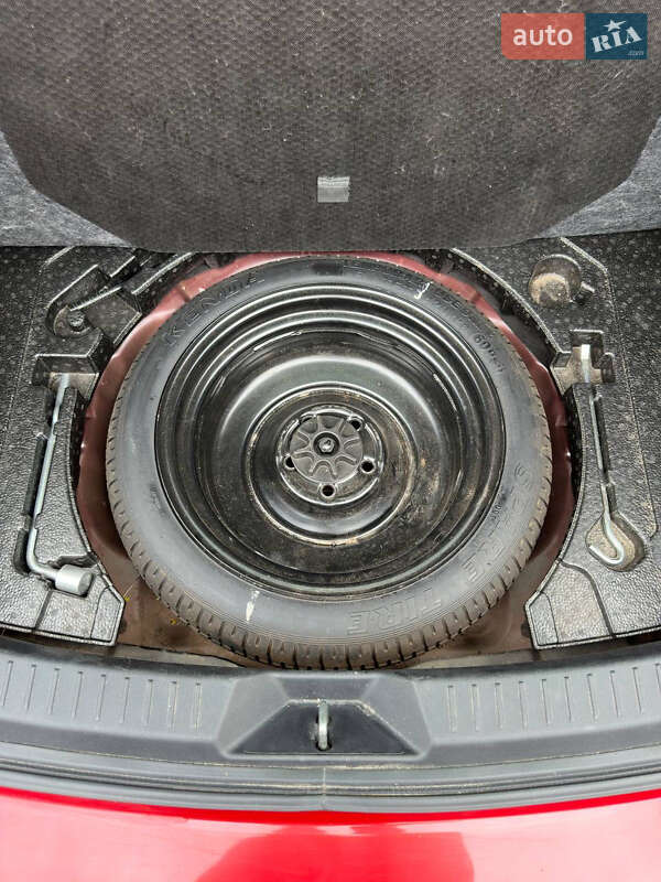 Хэтчбек Mazda 3 2017 в Ровно фото 9 Хэтчбек Mazda 3 2017 в Ровно