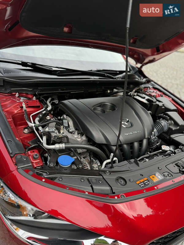 Седан Mazda 3 2020 в Киеве