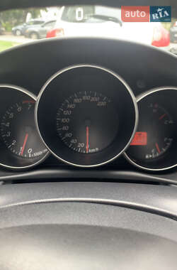 Хэтчбек Mazda 3 2006 в 