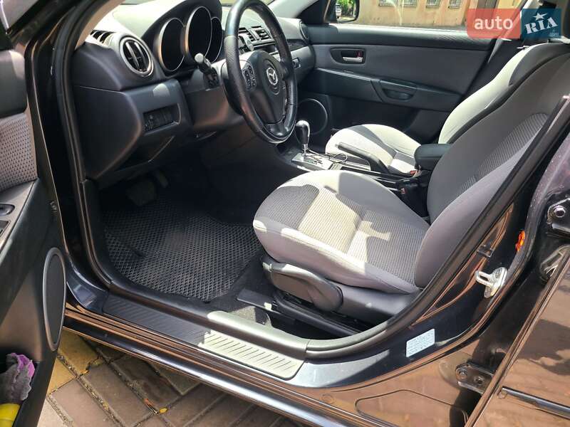 Хэтчбек Mazda 3 2007 в Одессе