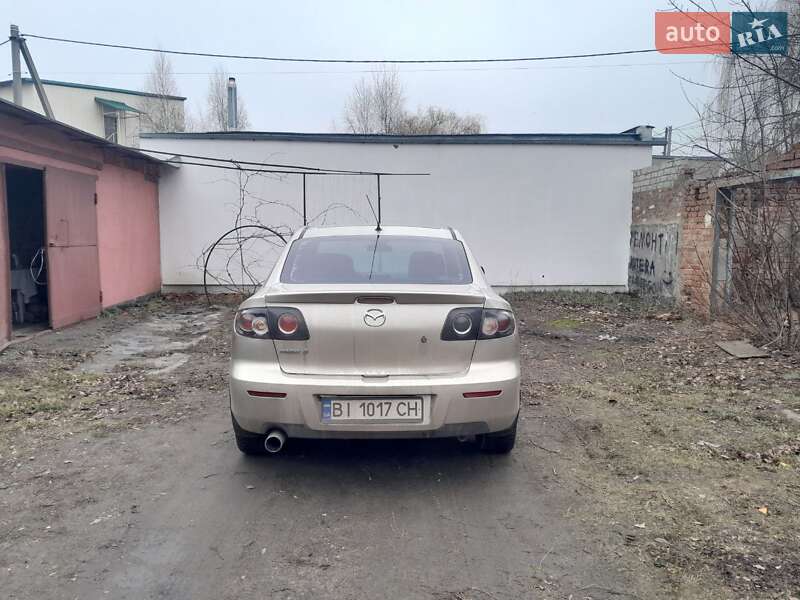 Седан Mazda 3 2007 в Полтаве