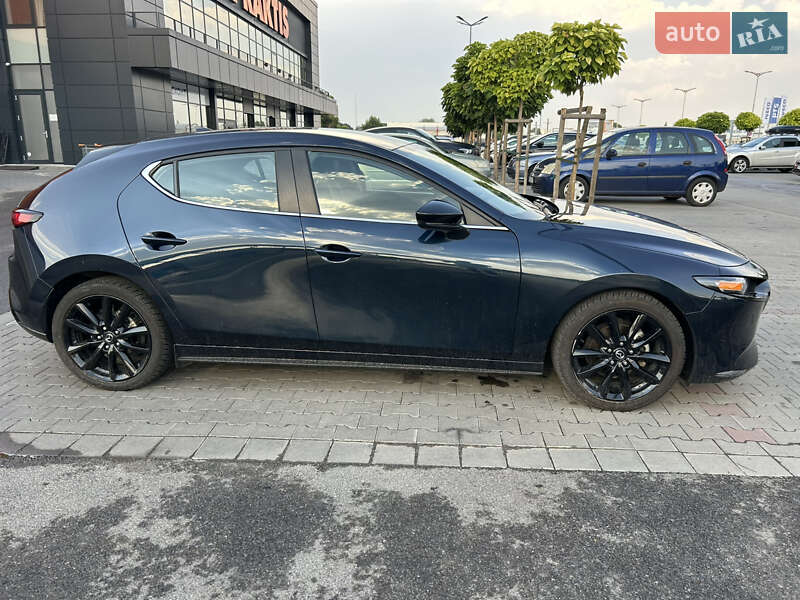 Хэтчбек Mazda 3 2019 в Львове