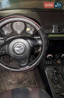 Седан Mazda 3 2005 в 