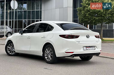Седан Mazda 3 2019 в 