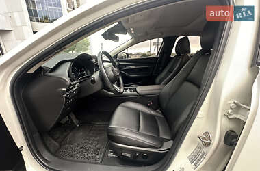 Седан Mazda 3 2019 в 