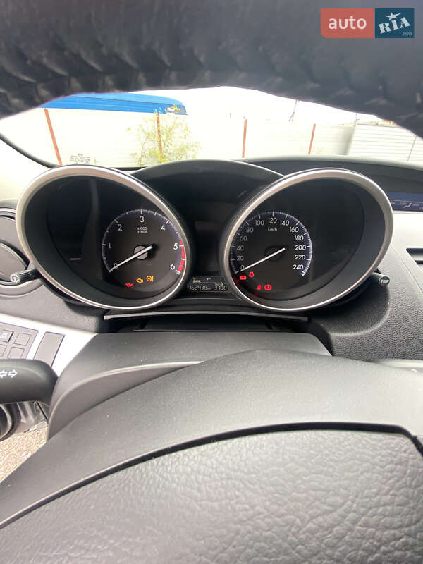 Хэтчбек Mazda 3 2012 в Виннице