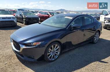 Mazda 3 2021