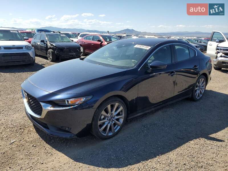 Mazda 3 2021