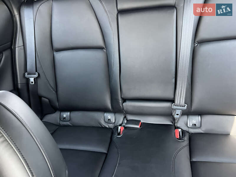 Хэтчбек Mazda 3 2024 в Днепре