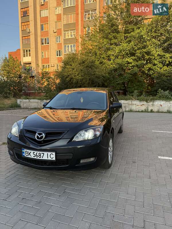 Хэтчбек Mazda 3 2008 в 