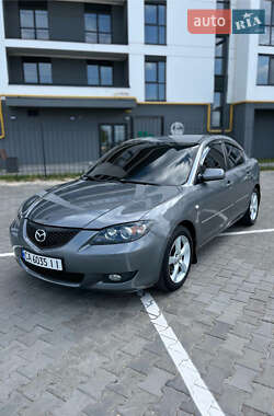 Седан Mazda 3 2005 в Черкасах