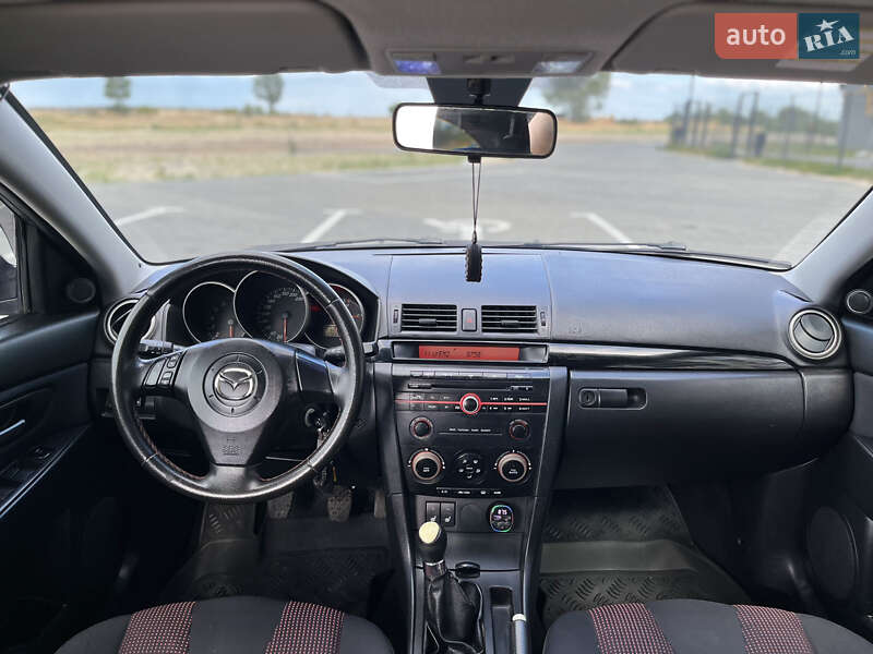 Седан Mazda 3 2005 в Черкассах