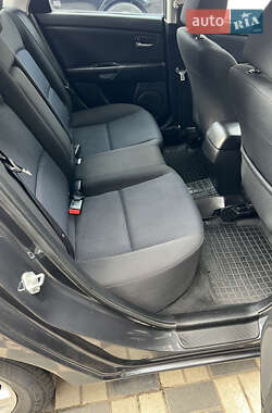 Хэтчбек Mazda 3 2006 в 