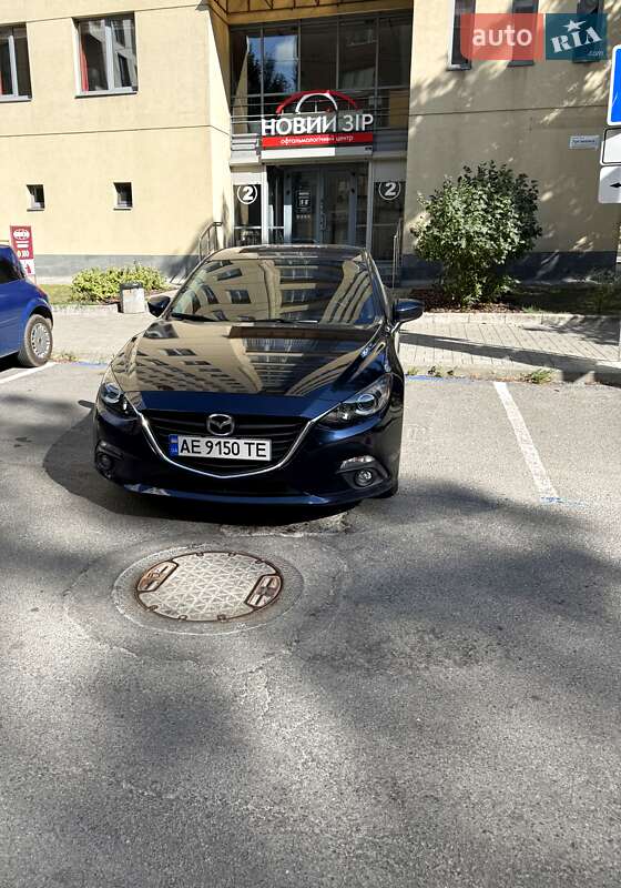 Седан Mazda 3 2015 в Днепре фото 2 Седан Mazda 3 2015 в Днепре