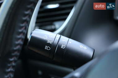 Седан Mazda 3 2013 в Києві