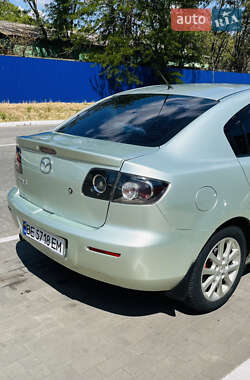 Седан Mazda 3 2008 в 