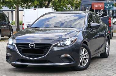 Седан Mazda 3 2015 в Днепре