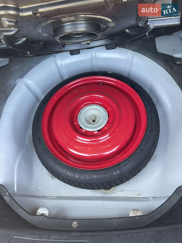 Седан Mazda 3 2006 в Ковеле