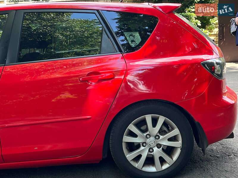 Хэтчбек Mazda 3 2007 в Киеве