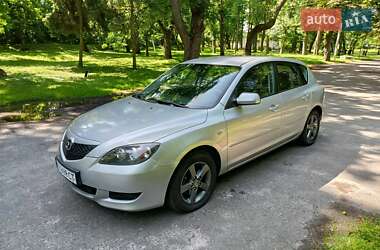 Хэтчбек Mazda 3 2004 в Чернигове