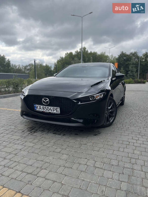 Mazda 3 2019
