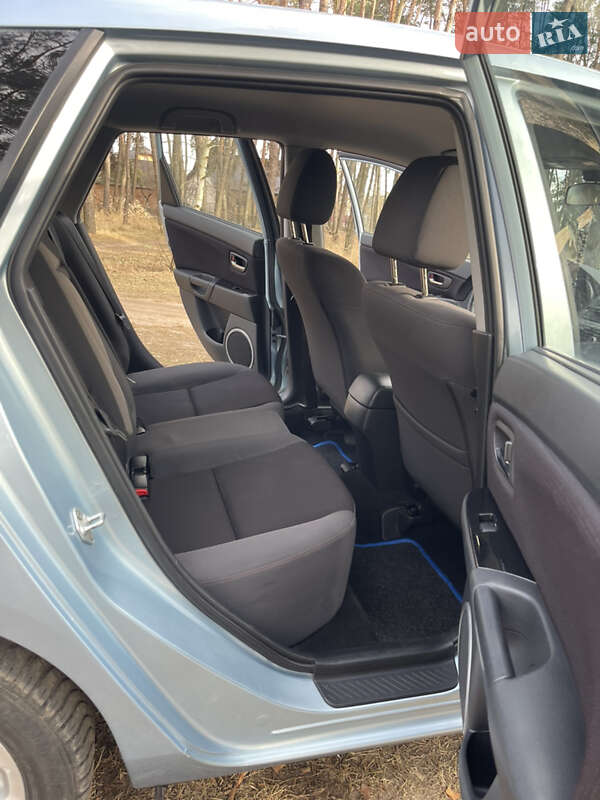 Хэтчбек Mazda 3 2008 в Луцке
