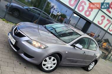 Седан Mazda 3 2006 в 
