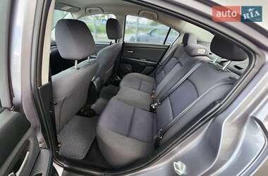 Седан Mazda 3 2006 в 