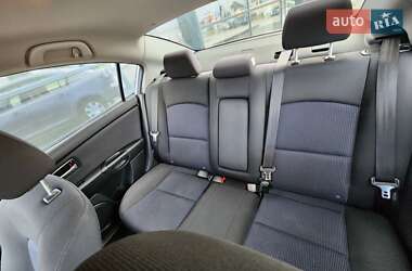 Седан Mazda 3 2006 в 