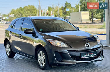 Хетчбек Mazda 3 2012 в Миколаєві