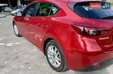 Хэтчбек Mazda 3 2013 в 