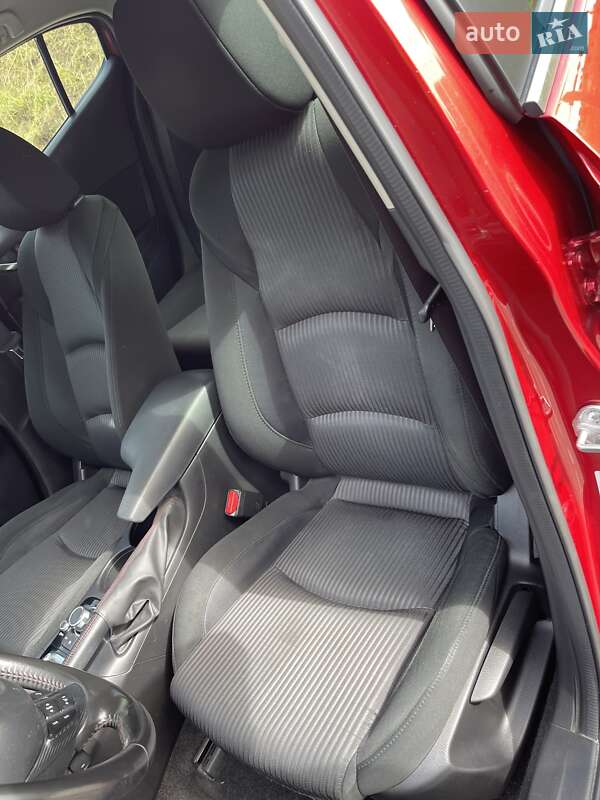 Хэтчбек Mazda 3 2013 в Киеве