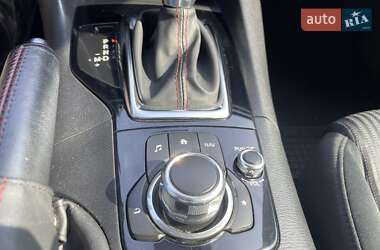 Хэтчбек Mazda 3 2013 в 