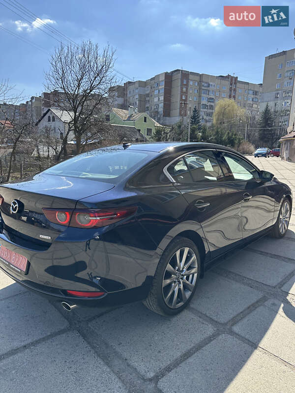 Седан Mazda 3 2020 в Львове