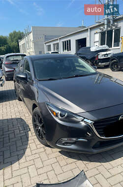 Седан Mazda 3 2017 в Хмельницькому