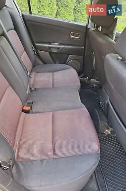 Седан Mazda 3 2005 в Львові