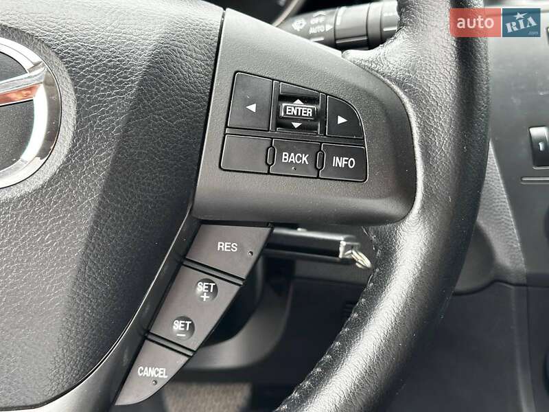 Хэтчбек Mazda 3 2012 в Львове