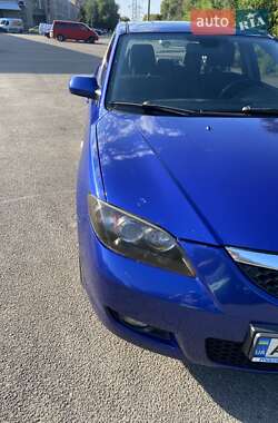 Седан Mazda 3 2007 в 