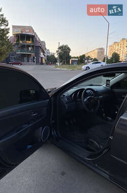 Седан Mazda 3 2006 в 