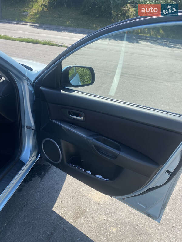 Хэтчбек Mazda 3 2008 в Виннице