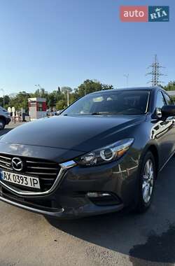 Седан Mazda 3 2016 в Харькове