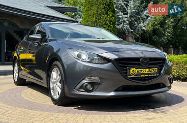 Седан Mazda 3 2014 в Львові