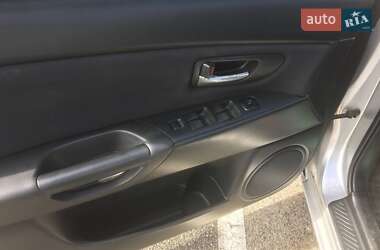 Хэтчбек Mazda 3 2006 в 