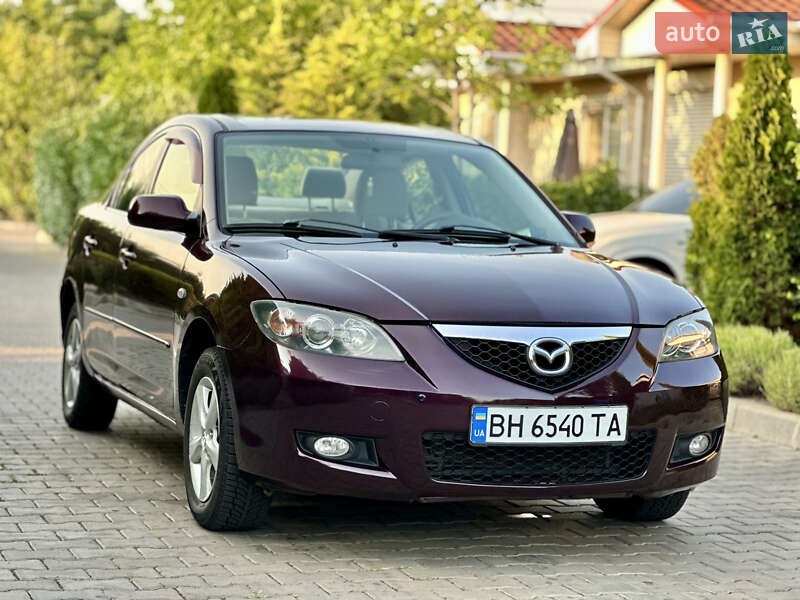 Седан Mazda 3 2007 в Одессе