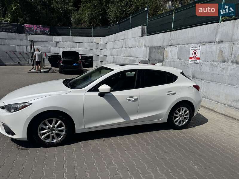 Mazda 3