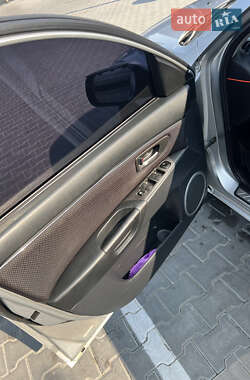 Хэтчбек Mazda 3 2006 в 