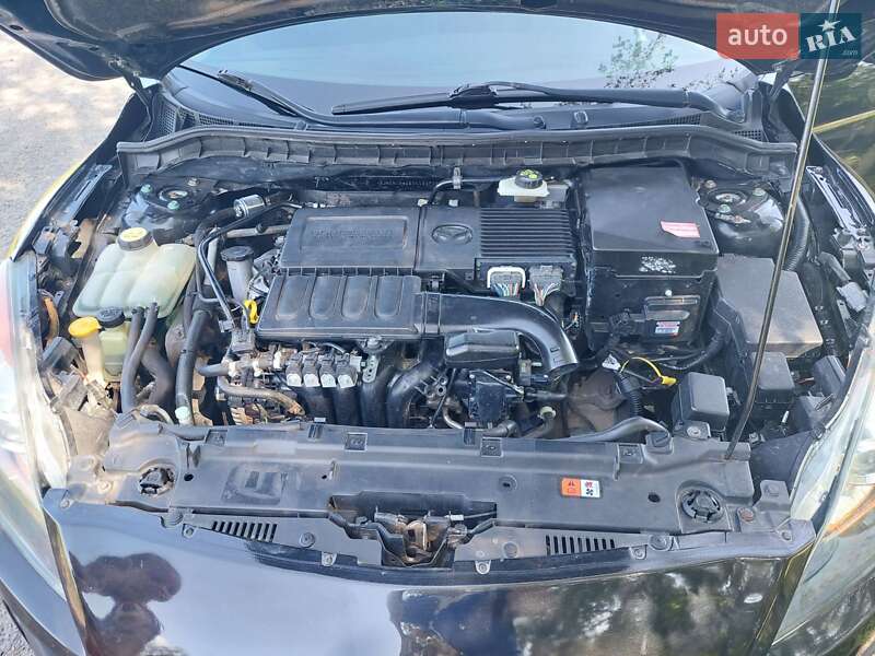 Хэтчбек Mazda 3 2009 в Харькове