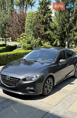 Седан Mazda 3 2015 в Києві