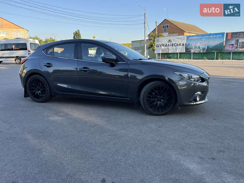 Хетчбек Mazda 3 2015 в Вінниці